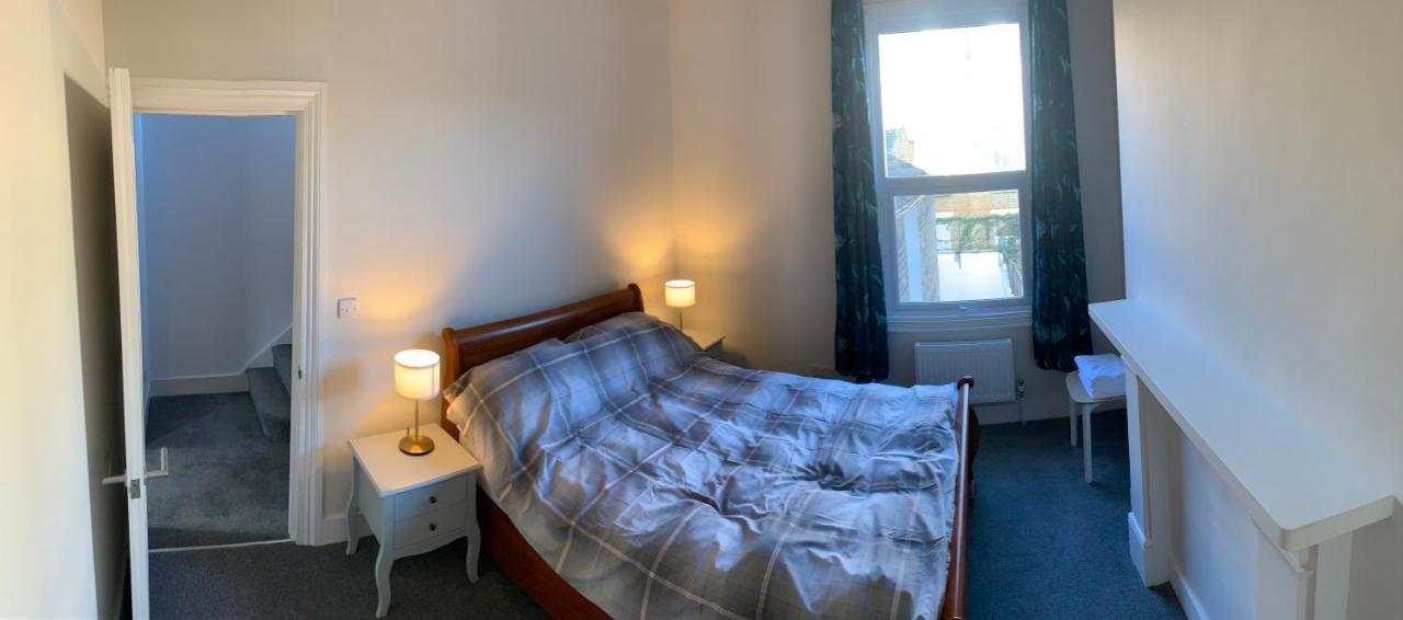 The Dimmer 2 Bedroom Apartment London Exterior foto
